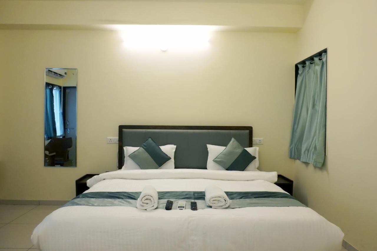 Hotel Nova Sk Radźkot Zewnętrze zdjęcie