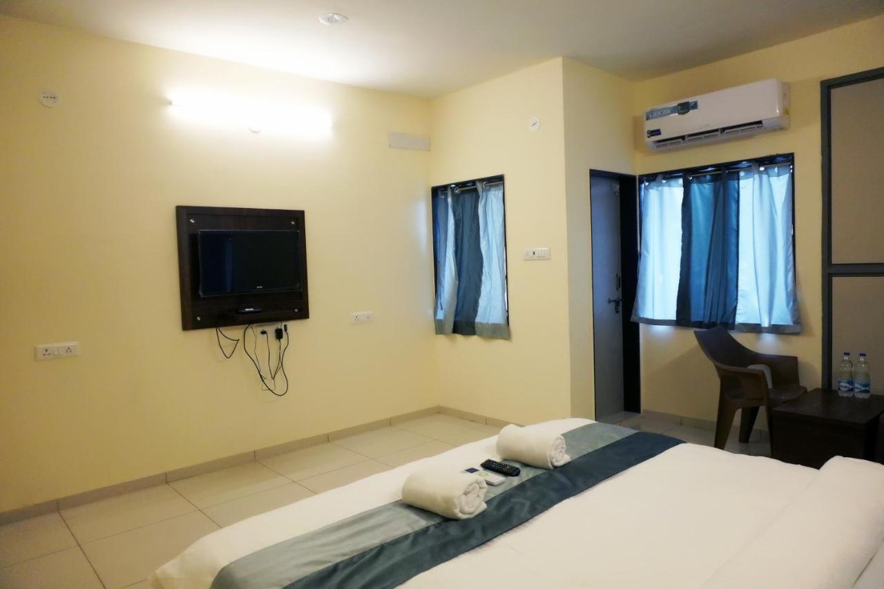 Hotel Nova Sk Radźkot Zewnętrze zdjęcie